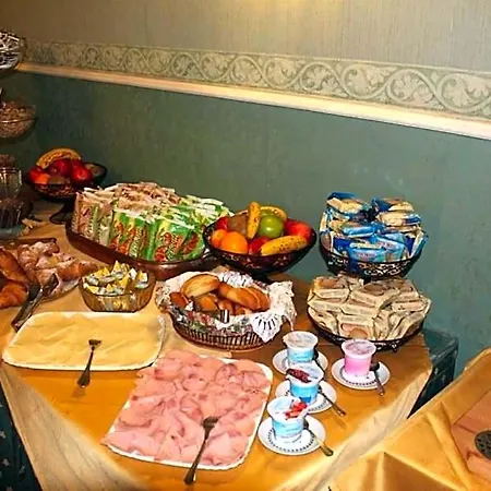 Milano 3* Triëst